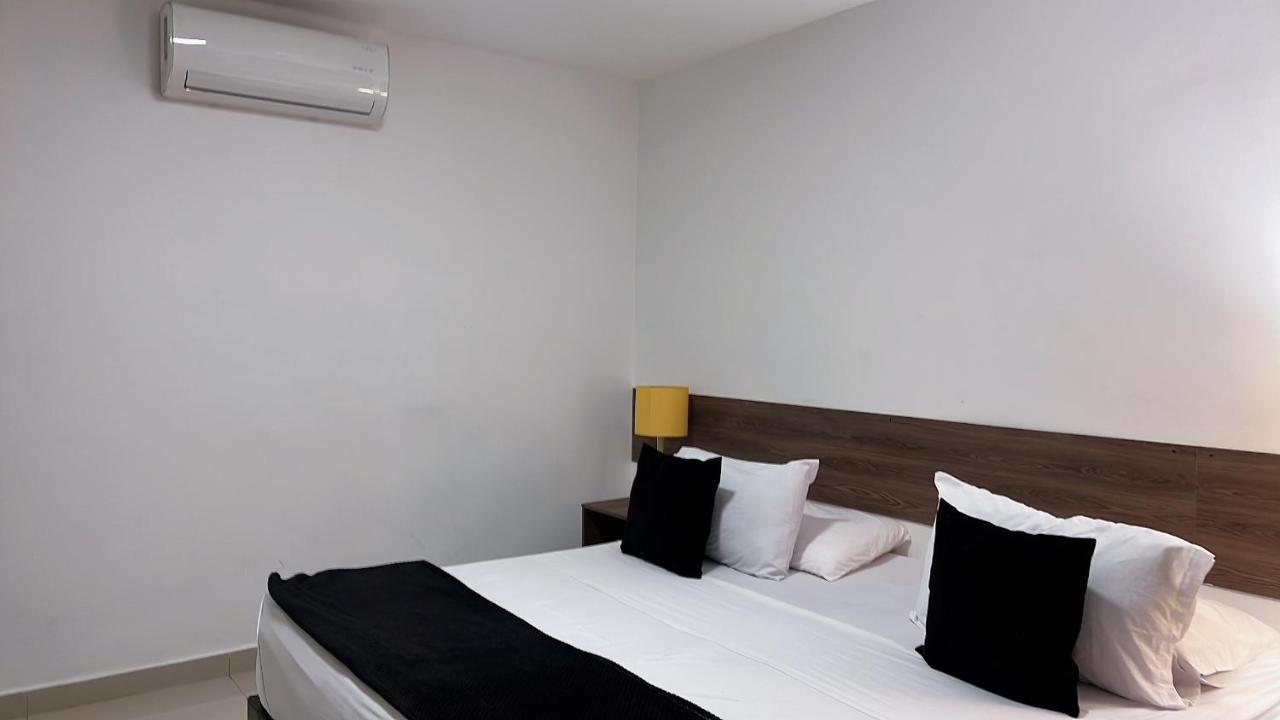 Gs Granada Suites Cali Exterior photo